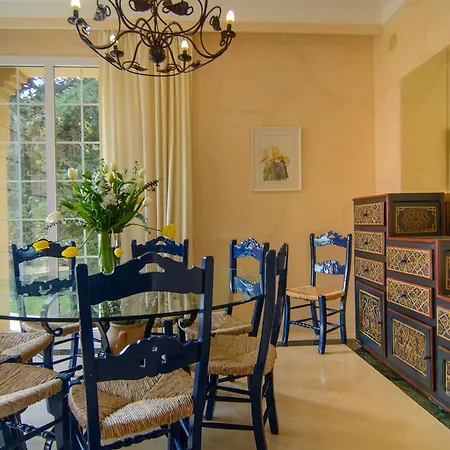 Villa Chapas Playa Marbella