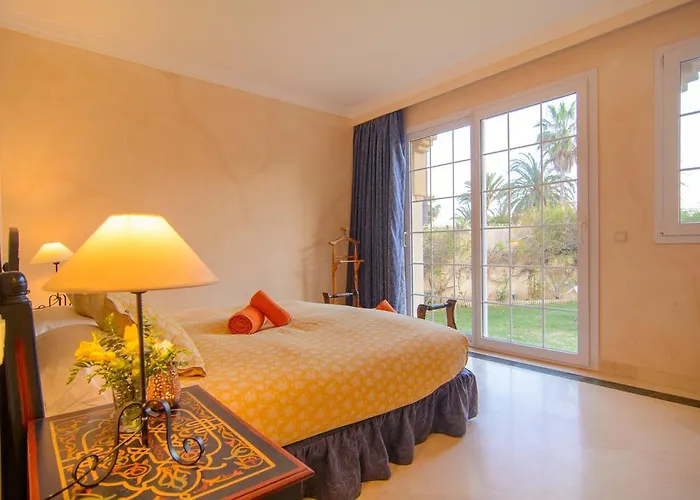 Chapas Playa ヴィラ マルベーリャ